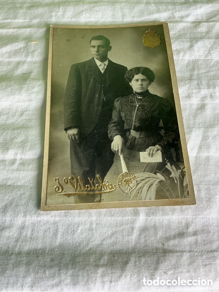 Fotograf&iacute;a antigua: Fotograf&iacute;a antigua pareja de novios &ndash; Vilatob&agrave; Sabadell &ndash; 1900-1915