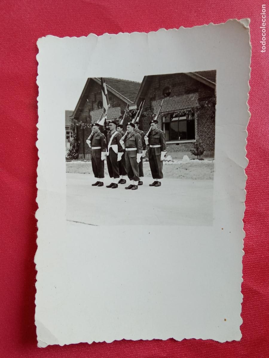 Fotograf&iacute;a antigua: Fotograf&iacute;a soldados Belgica desfile militar a&ntilde;os 40 P.1357