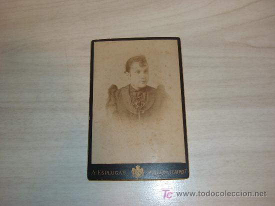 Fotograf&iacute;a antigua: a esplugas plaza del teatro 7