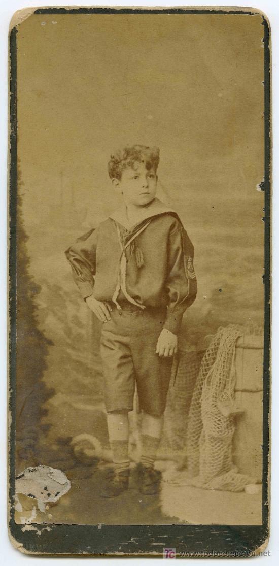 Fotografia antica: NI&Ntilde;O. Preciosa foto de ni&ntilde;o con ambiente marinero. Sin autor&iacute;a. Circa 1880.