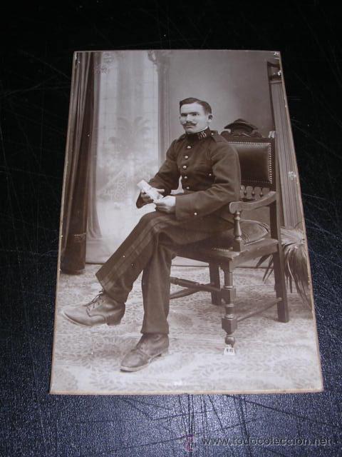 Antique Photography: FOTO DE UN MILITAR,FOTG. GRAN-VIA DE PEREFERRER&BARBER GERONA,14X9 CM.