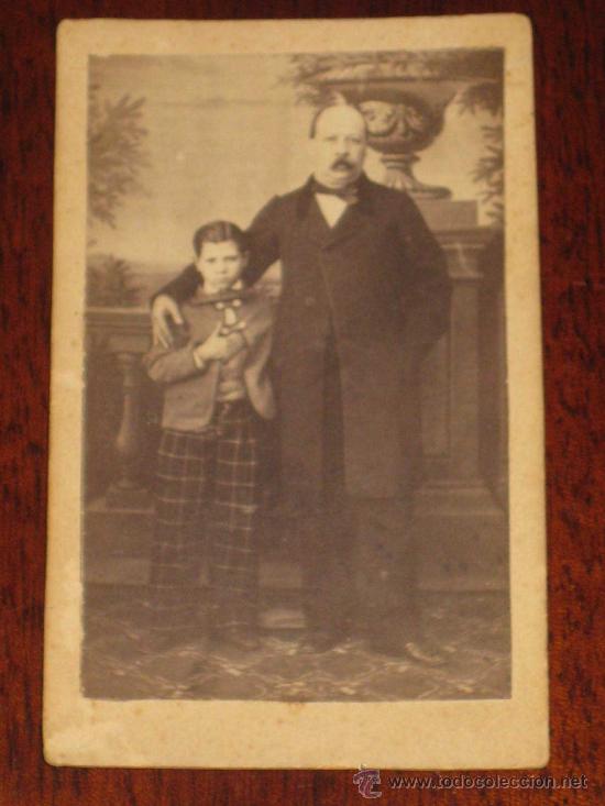 Antique Photography: ANTIGUA FOTOGRAFIA ALBUMINA -  EN FORMATO DE CARTA DE VISITA - DE PASCUAL CUENCA - SIN MARCAS DEL FO