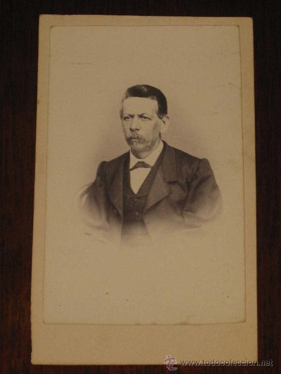 Fotografia antica: ANTIGUA FOTOGRAFIA ALBUMINA DE SE&Ntilde;OR - EN FORMATO DE CARTA DE VISITA O DE GABINETE - SIN MARCAS DEL