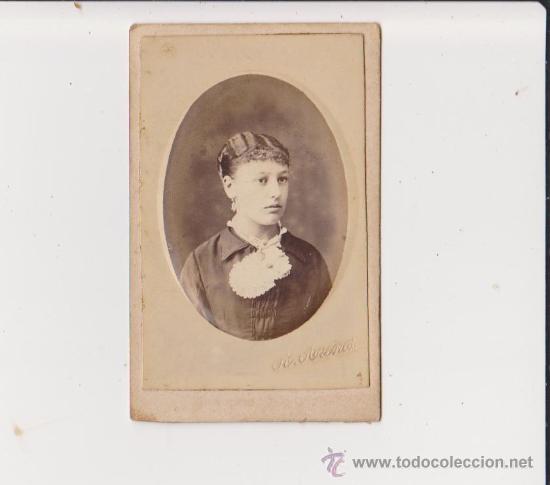 Fotograf&iacute;a antigua: Rafael Are&ntilde;as Fotografo de S.S.M.M los Reyes de Espa&ntilde;a y Portugal y miembro de la Sociedad Francesa