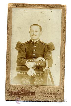 Fotografia antica: FOTO L.HATTIGER -BELFORT  RETRATO MILITAR CON REVERSO CDV.