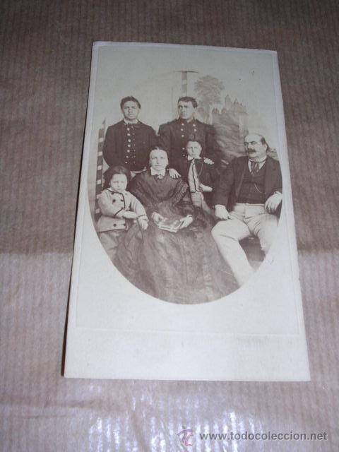 Fotograf&iacute;a antigua: FAMILIA MILITARES, CARTE DE VISITE 10,5X6 CM.