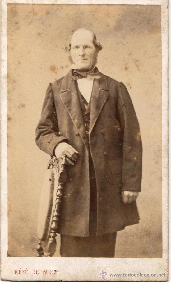 Fotografia antica: ANTIGUA FOTO SE&Ntilde;OR FOTOGRAFO  REYE DE PARIS..PARIS -CARTA DE VISITA ENVIO NACIONAL CERTIFICADO GRATI