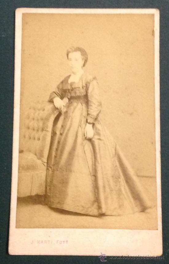 Fotografia antica: CARTE DE VISITE. FOT&Oacute;GRAFIO J. MARTI. RETRATO DE SE&Ntilde;ORA.