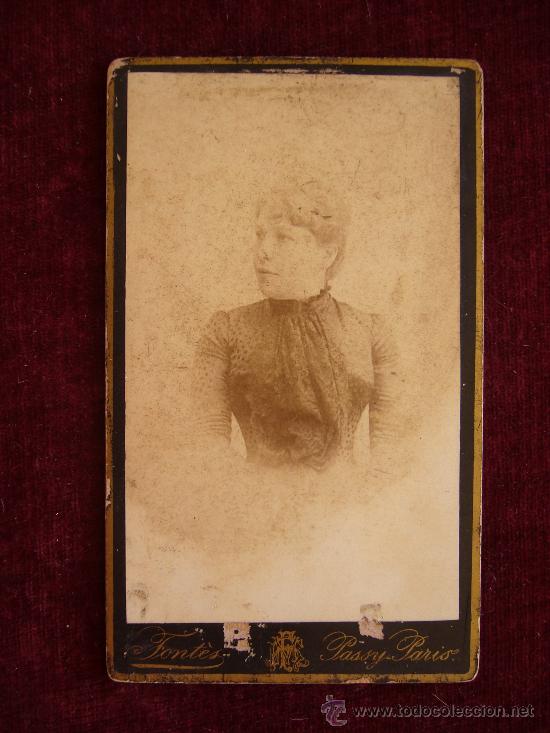 Fotograf&iacute;a antigua: Fotograf&iacute;a Antigua. Carte de Visite. Retrato de Mujer. Fot. Font&egrave;s. Paris.