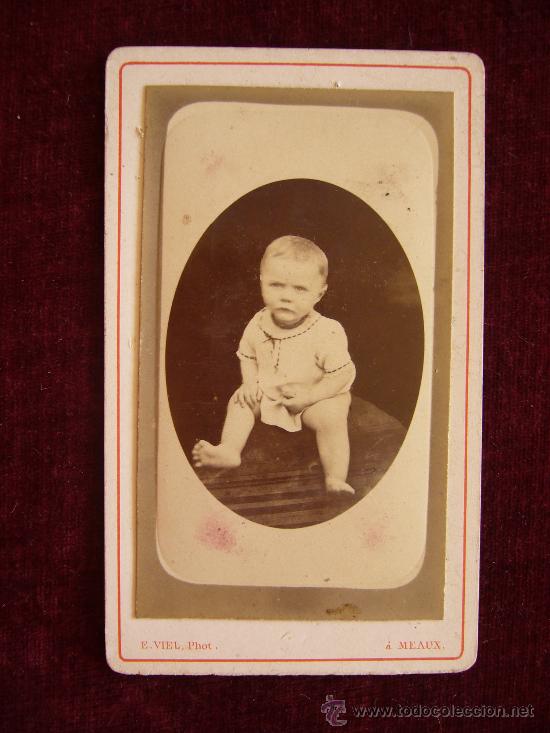 Fotograf&iacute;a antigua: Fotograf&iacute;a Antigua. Carte de Visite. Ni&ntilde;o peque&ntilde;o. Fot. E. Viel. Meaux.