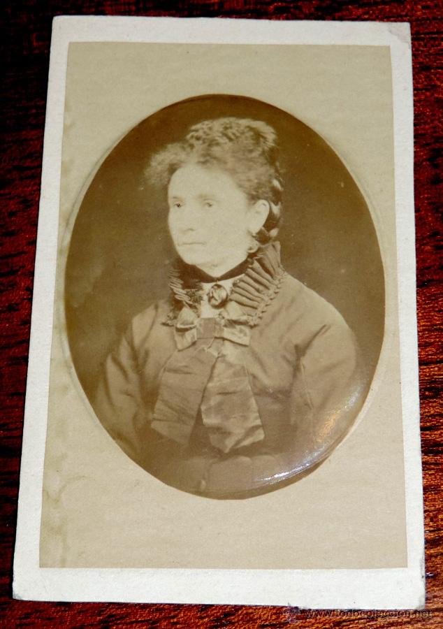 Photographie ancienne: FOTOGRAFIA ALBUMINA, TIPO CDV, NO PONE FOTOGRAFO, MIDE 10 X 6,3 CMS