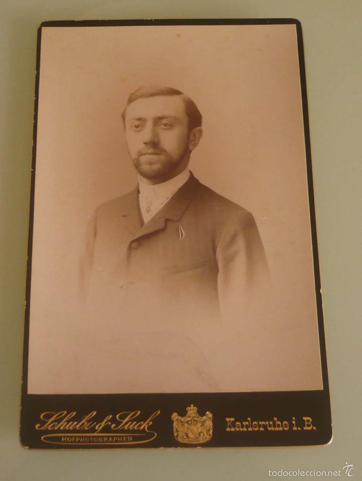 Antique Photography: Foto albumina tipo CV. Se&ntilde;or Posando. Art photgr. Atelier von Schulz & Suck 1889