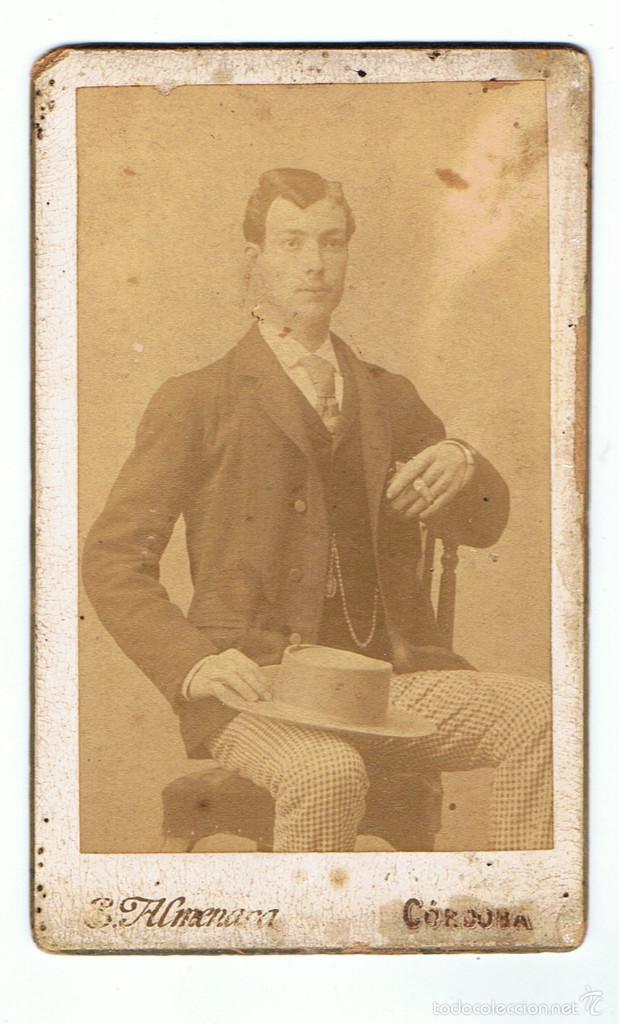 Fotografía antigua: FOTO CARTA DE VISITA. RETRATO DE CABALLERO CORDOBÉS.CA.1885-1890. FOT. E.ALMENARA. CÓRDOBA. - Foto 2 - 58207273