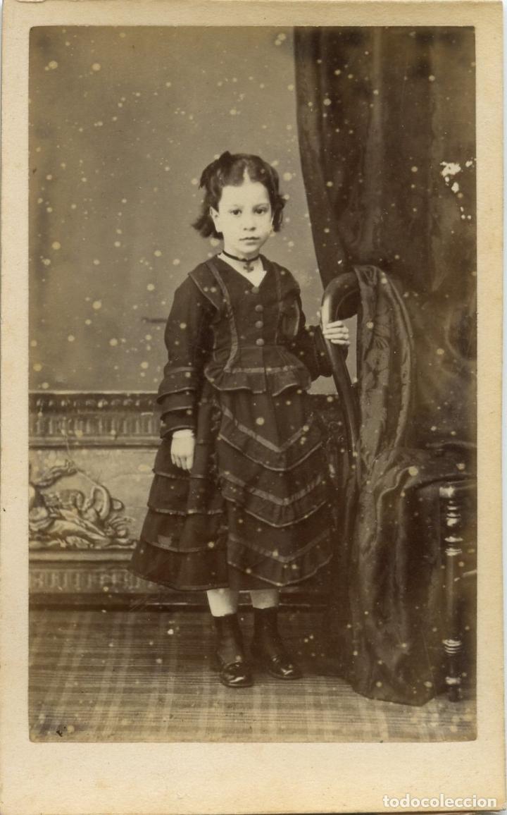 Antique Photography: Carta de visita. Ni&ntilde;a