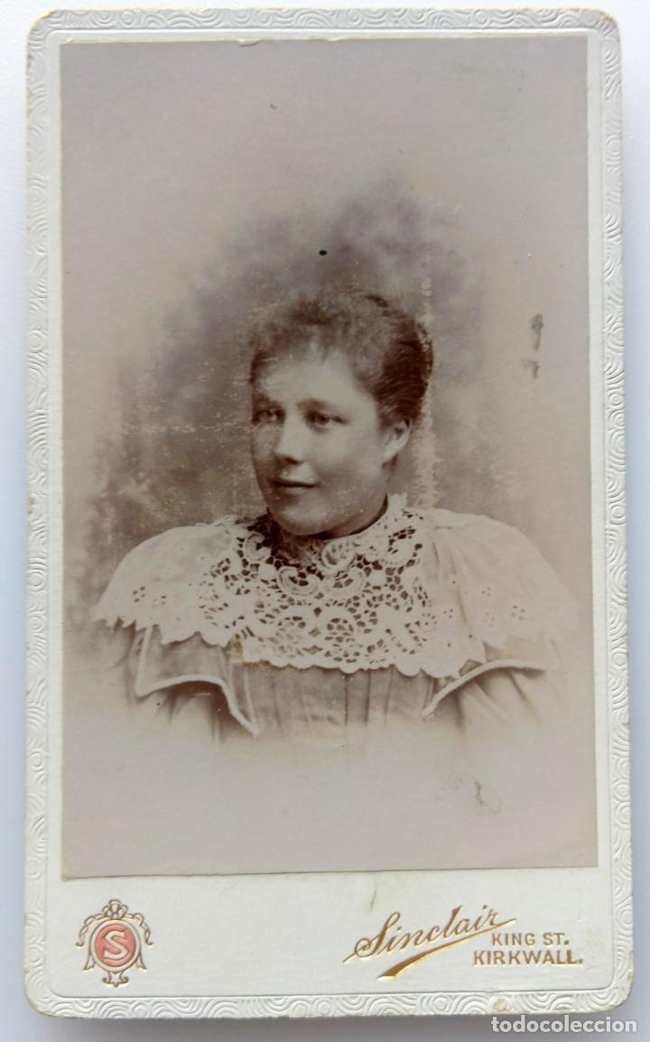 Fotograf&iacute;a antigua: KIRKWALL ESCOCIA FOT. SINCLAIR CARTES DE VISITA