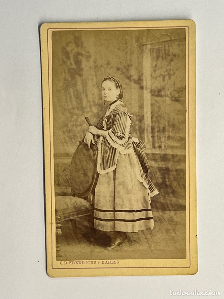 Photographie ancienne: CDV Carte de Visite Habana, New York, Paris. Fotografo C.D. Fredericks y Daries Se&ntilde;ora con abanico