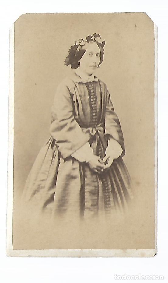 Photographie ancienne: E15-FOTOGRAF&Iacute;A CARTA DE VISITA - UNA DAMA- FOTO - - DE 1.900