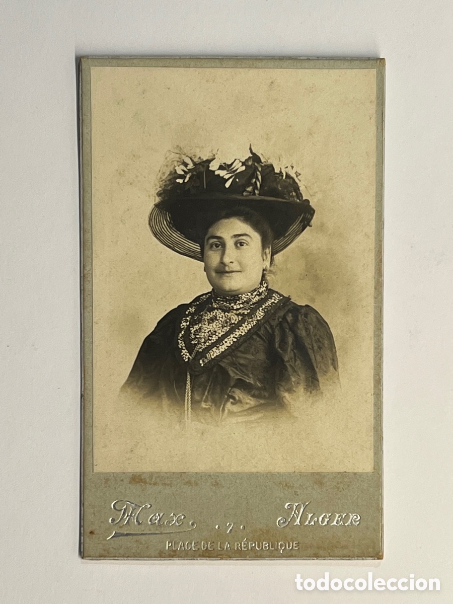 Fotografia antica: CDV, Carte de Visite. MAX fot&oacute;grafo. ALGER&hellip; Arg&eacute;lia Fotografia Se&ntilde;ora con gran Sombrero (h.1900?)