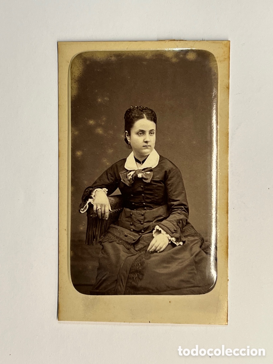 Fotografia antica: CDV Carte de visite Fotografia Franco Hispano Americana. Se&ntilde;ora con vestido de Tafet&aacute;n Negro
