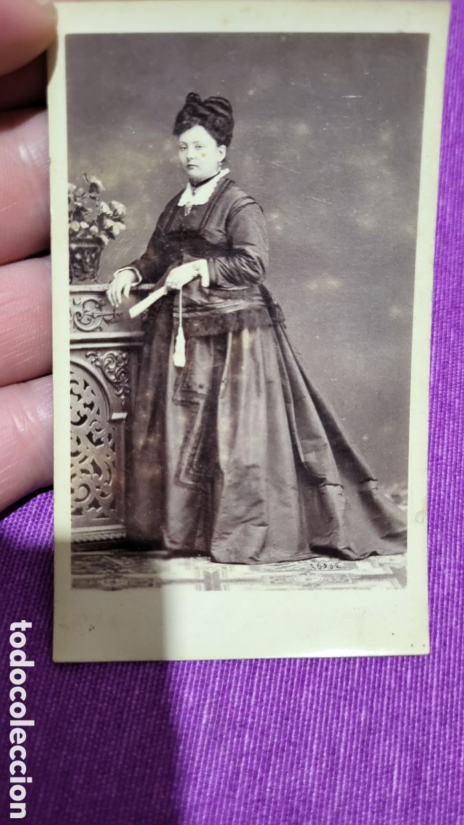 Antique Photography: Fotograf&iacute;a antigua alb&uacute;mina retrato de una Se&ntilde;ora