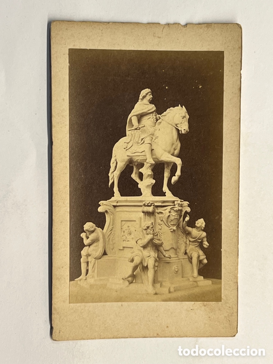 Fotografia antica: CDV, Cromo Carte de Visite.. La Estatua ecuestre del gran elector, Escultor Aleman. (6,5 x 10,5)