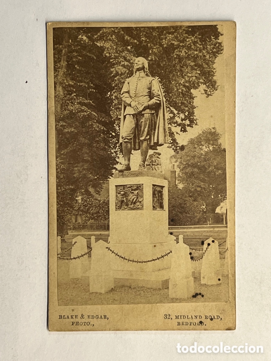 Fotografia antica: Estatua de John Bunyan. CDV, Fotografia BLAKE & EDGAR&hellip; BEDFORD Inglaterra (h.1870?)