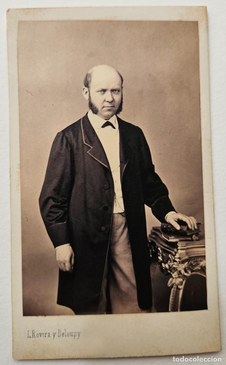 Fotograf&iacute;a antigua: Retrato de hombre. L. Rovira y Delopuy