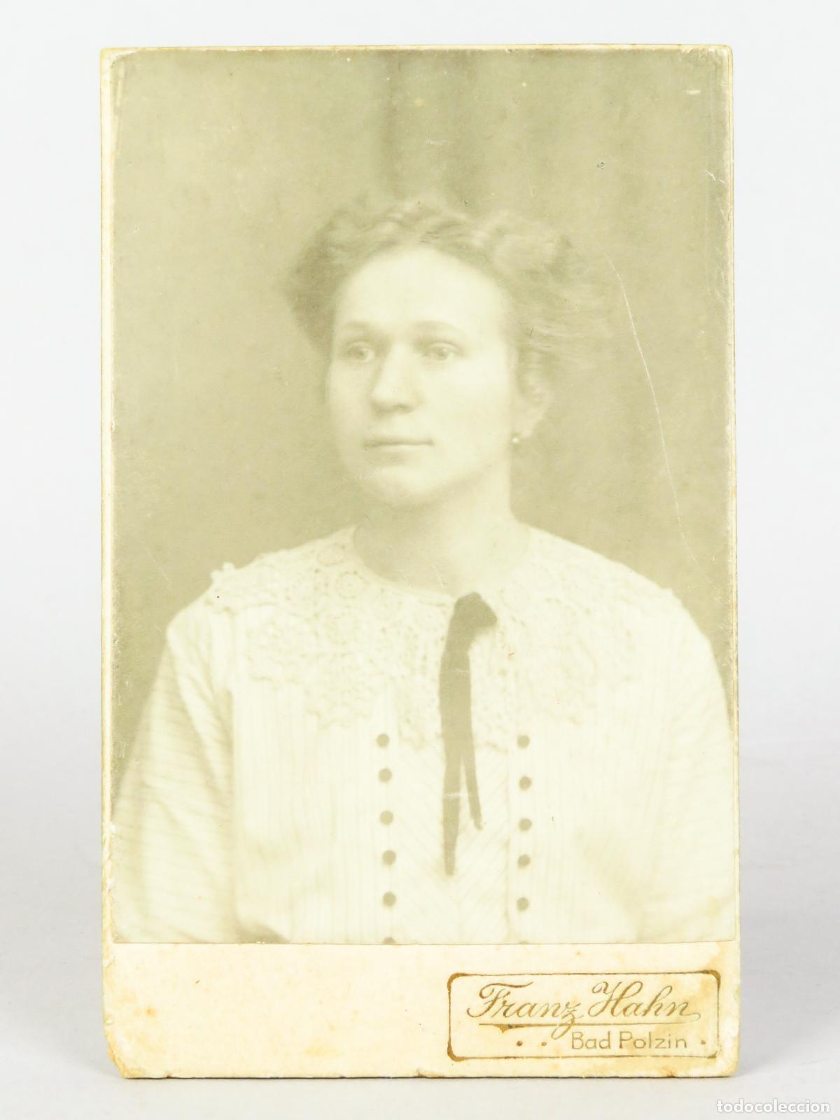 Antique Photography: Carte Visite fotograf&iacute;a retrato mujer camisa encaje Franz Hahn Bad Polzin Germany hacia 1900 S XX