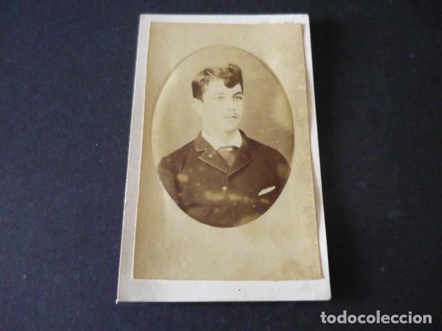 Fotograf&iacute;a antigua: BADAJOZ ANGEL GARRORENA FOTOGRAFO CARTE DE VISITE RETRATO DE JOVEN