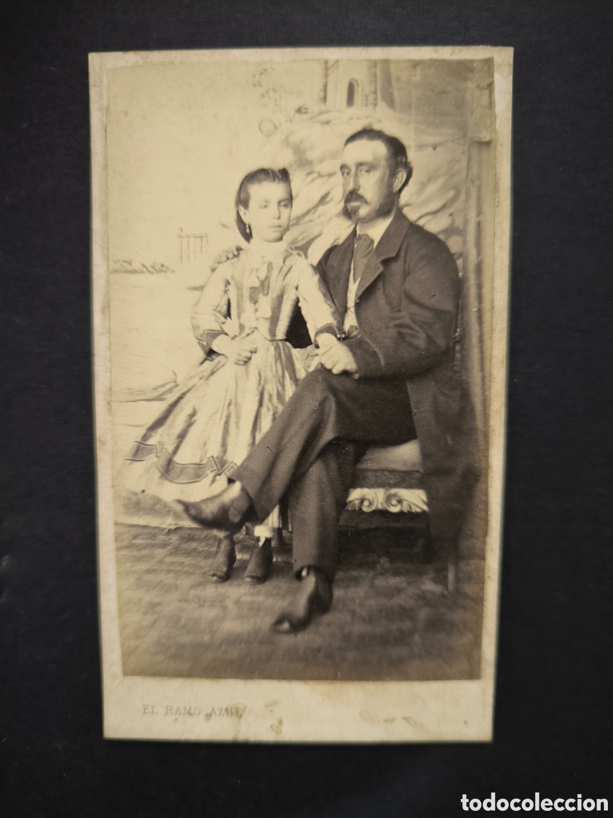 Fotograf&iacute;a antigua: Fotograf&iacute;a antigua, CDV. El ramo azul. Madrid, finales s. XIX.