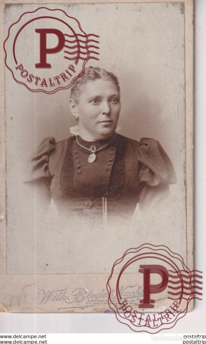 Fotograf&iacute;a antigua: WILH BIEDES NACHF. OSCAR KAUPERL. N&Uuml;NBERG +-10.5*6.5CM CDV