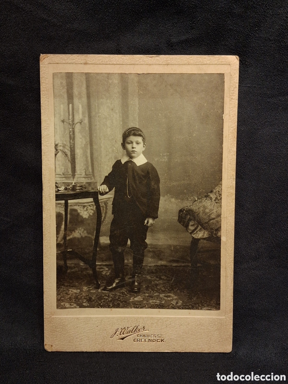 Fotograf&iacute;a antigua: ANTIGUA FOTOGRAF&Iacute;A SOBRE CART&Oacute;N NI&Ntilde;O &Eacute;POCA VICTORIANA. ESCOCIA. 16,8 X 10,9 CM