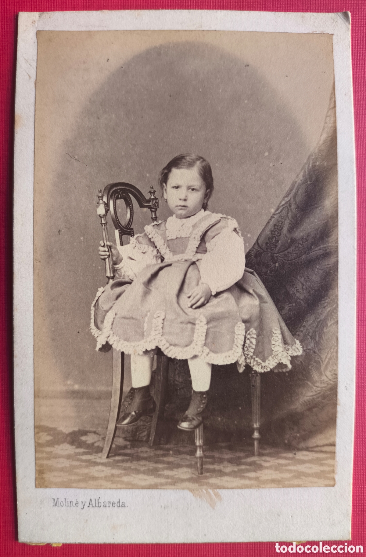 Fotograf&iacute;a antigua: FOTOGRAF&Iacute;A CDV RETRATO DE ESTUDIO NI&Ntilde;A DE CORTA EDAD FOT&Oacute;GRAFO MOLIN&Eacute; Y ALBAREDA BARCELONA C. 1900