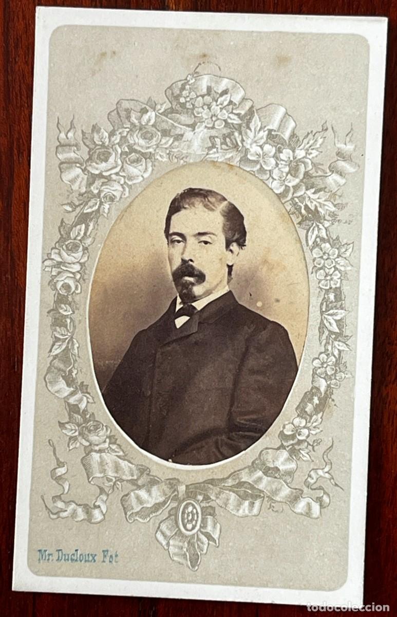 Fotograf&iacute;a antigua: Antigua fotograf&iacute;a albumina CDV de caballero, Fot. Mr. Ducloux, Valencia, mide 10,4 x 6,2 cms.