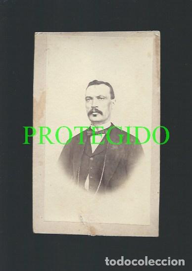 Fotograf&iacute;a antigua: CDV. RETRATO MASCULINO. SIGLO XIX. FOT&Oacute;GRAFO DESCONOCIDO.