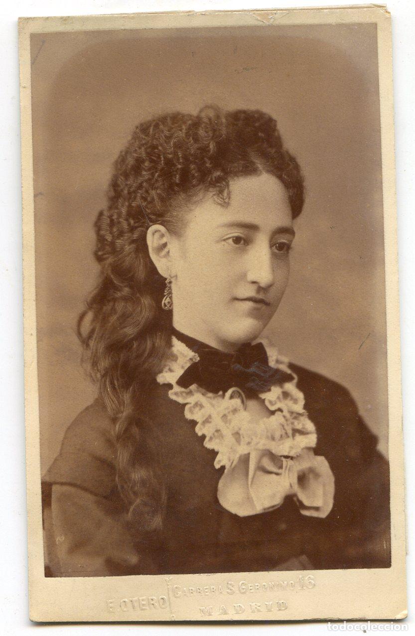 Fotograf&iacute;a antigua: Retrato de dama, CDV, E. Otero, Carrera San Ger&oacute;nimo 16, Madrid