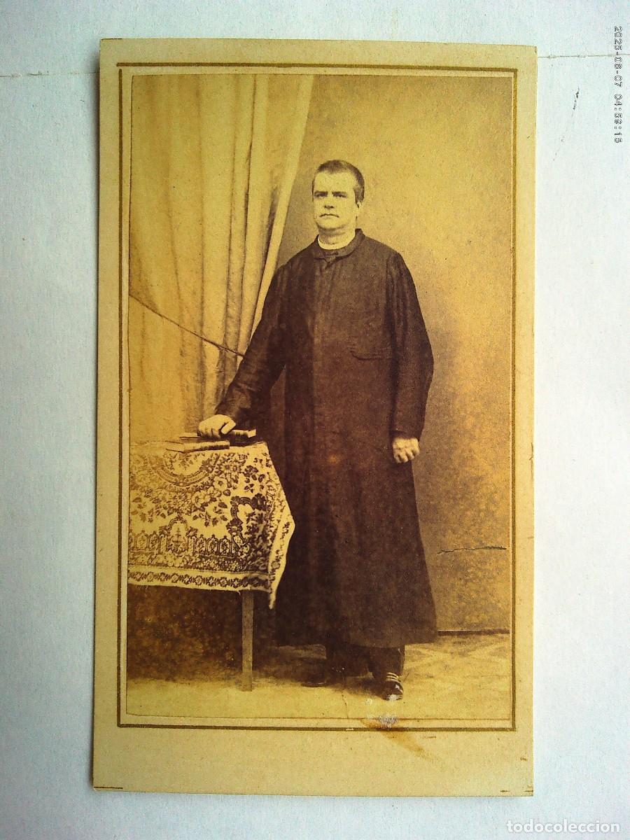Fotograf&iacute;a antigua: CDV DE UN RELIGIOSO , SACERDOTE O SIMILAR DEL SIGLO XIX