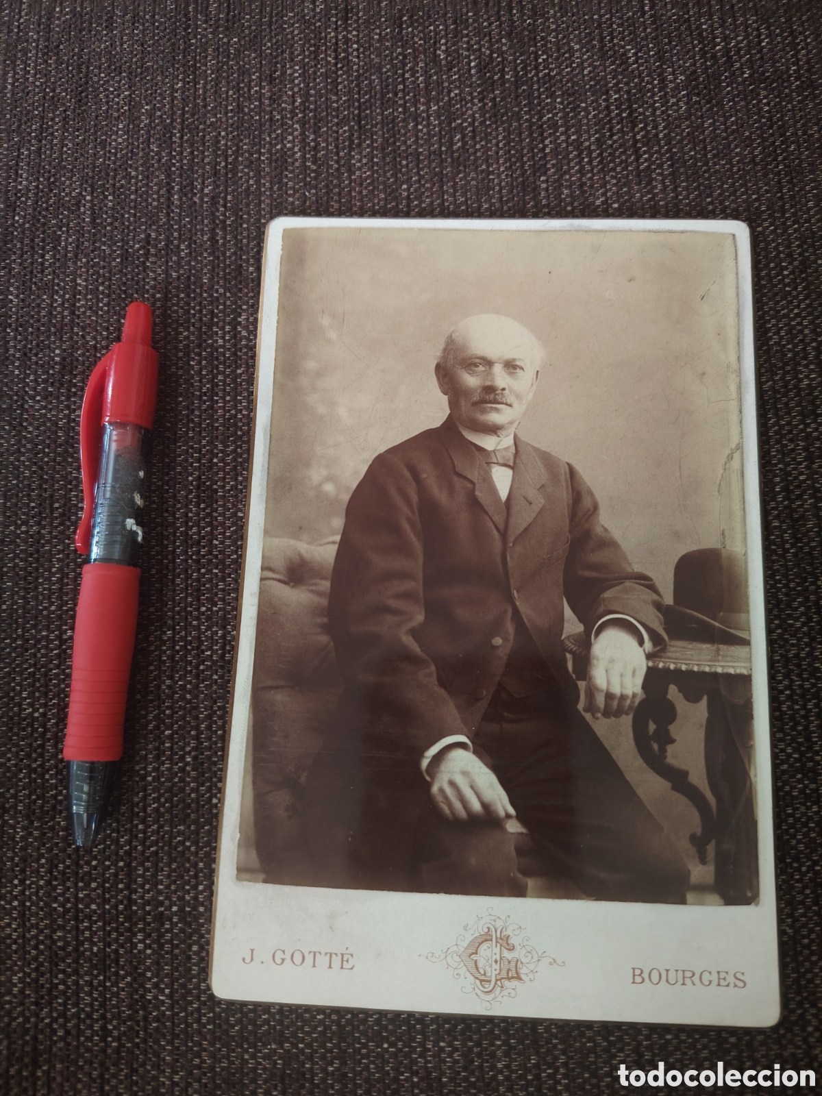 Fotograf&iacute;a antigua: Fotograf&iacute;a antigua 1890 aprox. Estudio Jules Gott&eacute;. Bourges. Francia