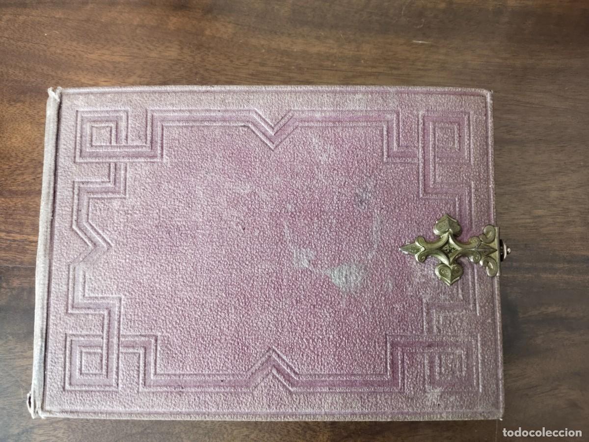 Fotograf&iacute;a antigua: &Aacute;lbum de 1863 con 60 CDV. completo.