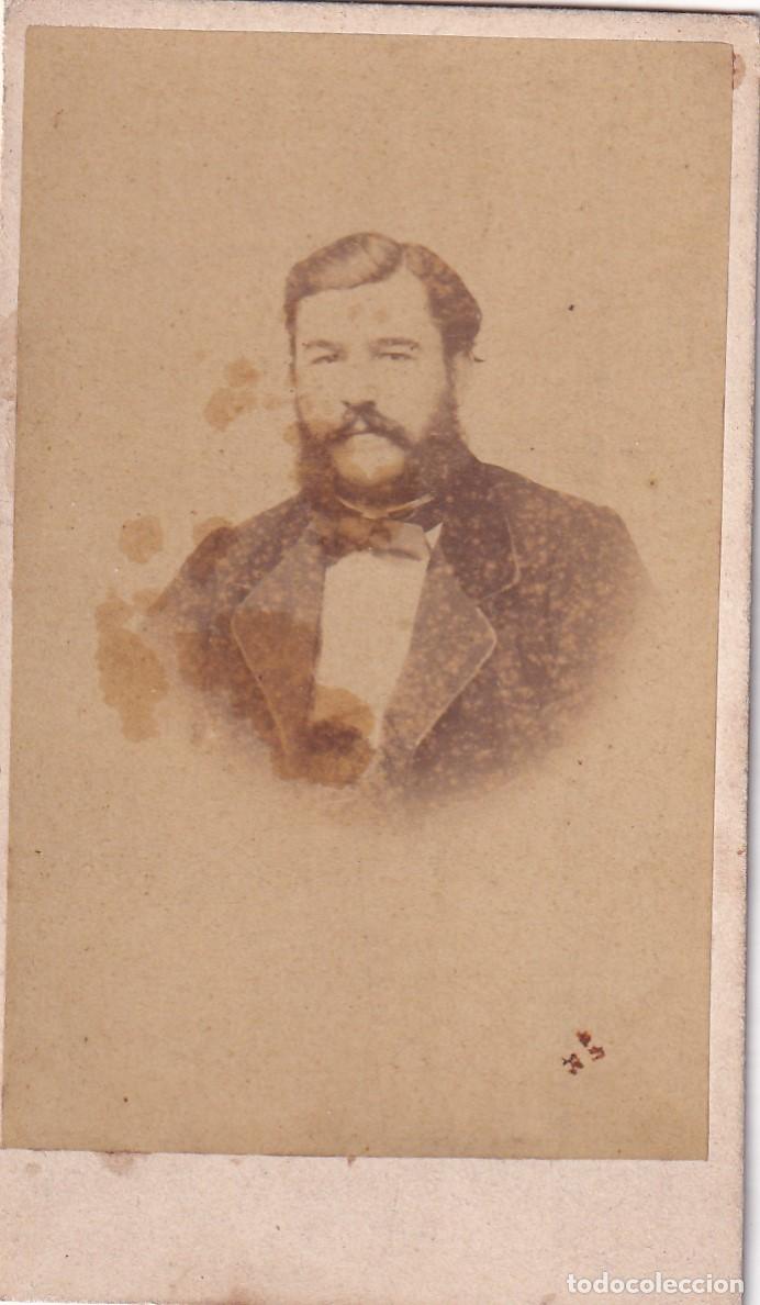 Fotograf&iacute;a antigua: Retrato caballero Pedro del Hoyo y Alb&uacute;mina. Fotograf&iacute;a J. Planchard y El Lorichon. Santander.