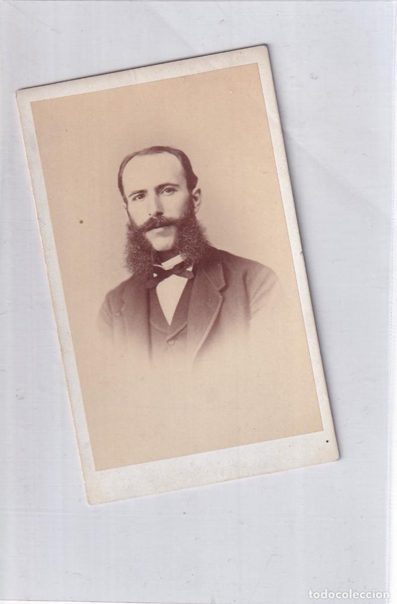Fotograf&iacute;a antigua: Retrato caballero Juan Antonio Mart&iacute;n S&aacute;nchez. Hebert Madrid fot&oacute;grafo. Reverso bonito.
