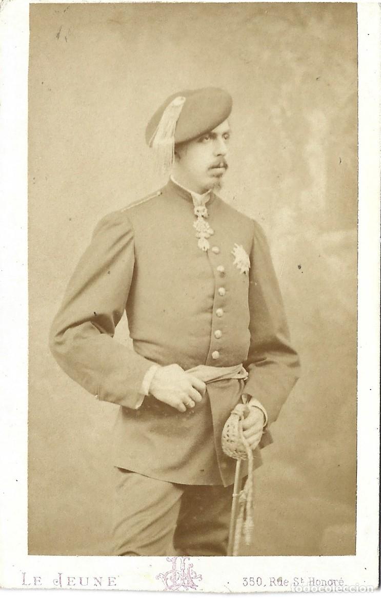 Fotograf&iacute;a antigua: 1870's CDV Carte de visite carlismo Carlos VII pretendiente corona Espa&ntilde;a LE JEUNE, Par&iacute;s