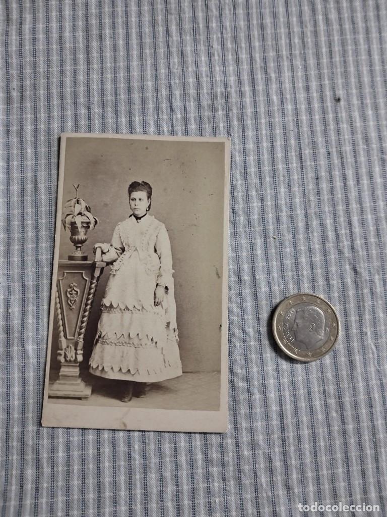 Fotograf&iacute;a antigua: Fotograf&iacute;a alb&uacute;mina Se&ntilde;ora. Carte de visite. Masaguer. Gerona
