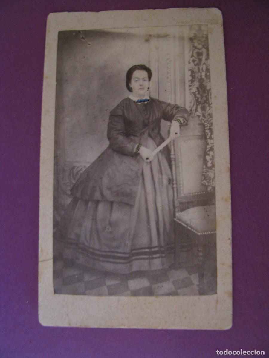 Fotograf&iacute;a antigua: ANTIGUA FOTO DE UNA SE&Ntilde;ORA. SIN DATOS. 10,5X6 CM