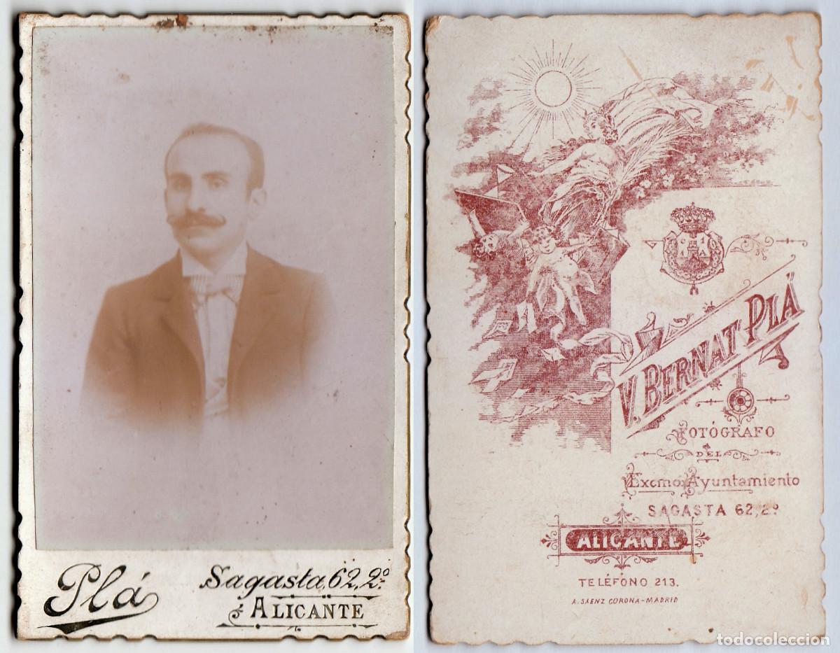 Fotograf&iacute;a antigua: CDV Caballero con gran bigote. Fot&oacute;grafo V. Bernat Pl&aacute;, Alicante. Siglo XIX rc