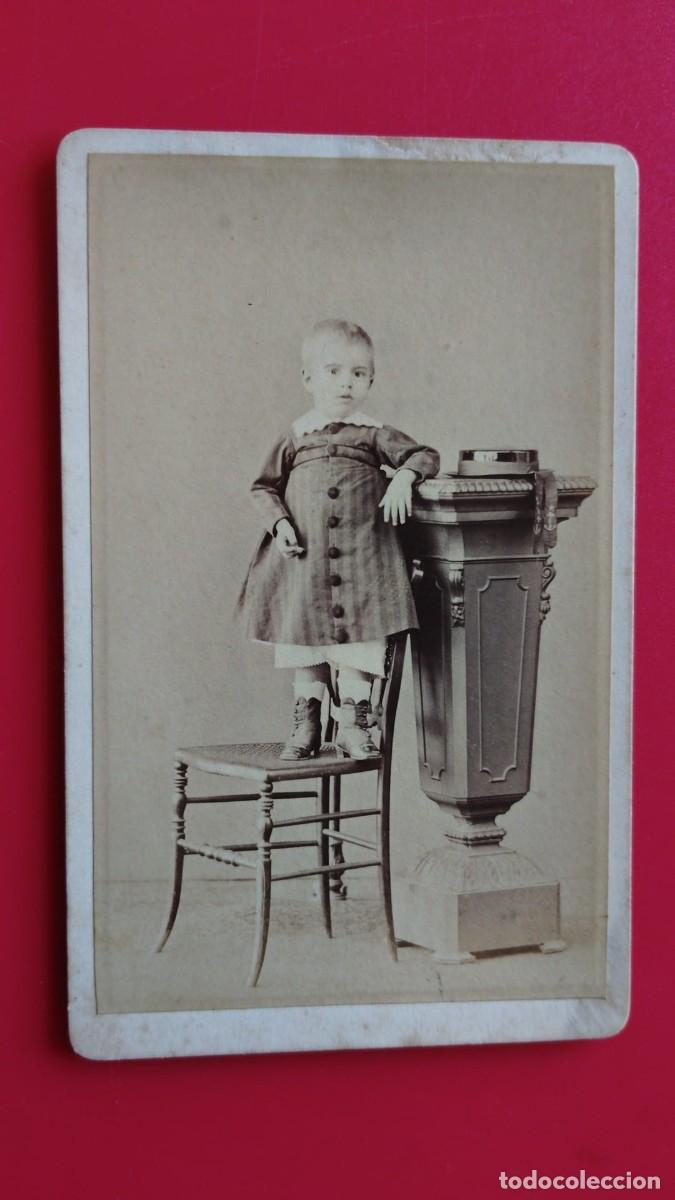 Fotograf&iacute;a antigua: G. LARAUZA.-FOTOGRAFO.-CARTE DE VISITE.-FOTOGRAFIA ANTIGUA.-BARCELONA.-SIGLO XIX.