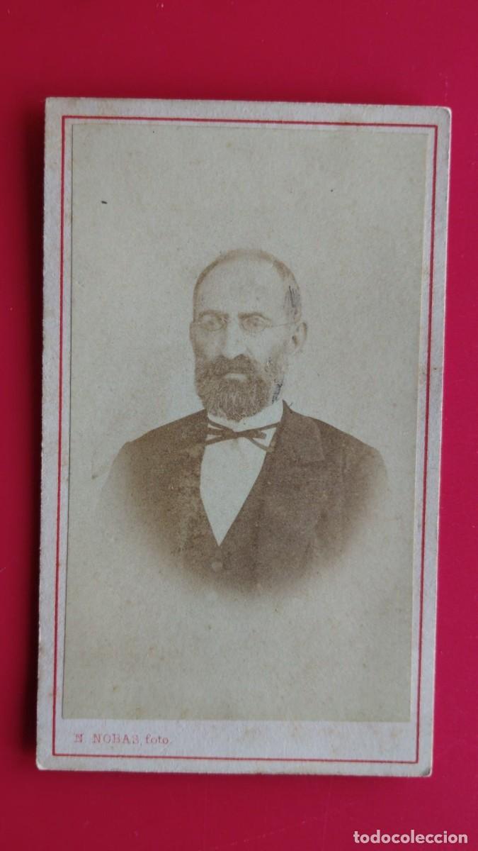 Fotograf&iacute;a antigua: NARCISO NOBAS.-FOTOGRAFO.-CARTE DE VISITE.-FOTOGRAFIA ANTIGUA.-BARCELONA.-SIGLO XIX.