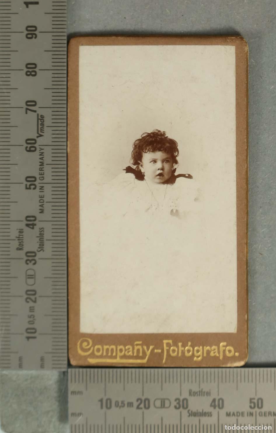 Fotograf&iacute;a antigua: CARTE DE VISITE. RETRATO NI&Ntilde;A. COMPA&Ntilde;Y FOTOGRAFO