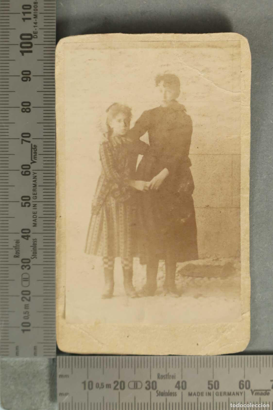 Fotograf&iacute;a antigua: CARTE DE VISITE. RETRATO DE HERMANAS.