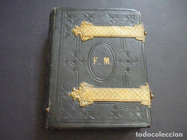 Fotograf&iacute;a antigua: ALBUM DE CARTE DE VISITE EN PIEL HACIA 1860 EN BUEN ESTADO PARA 30 FOTOGRAFIAS 15 X 3,5 X 12 CM